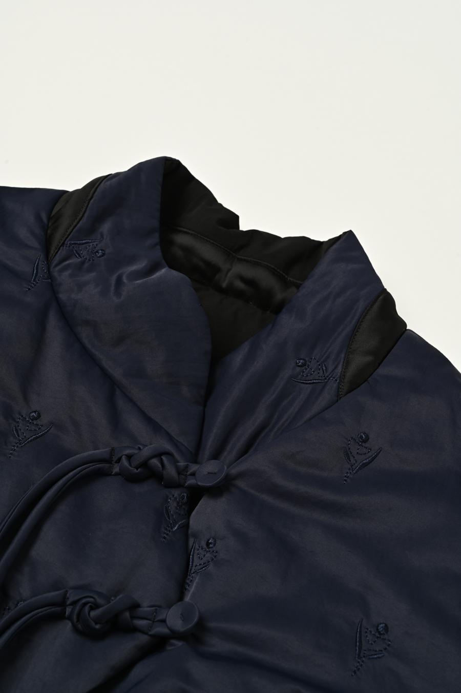 Tube Knot Embroidered Reversible Jacket