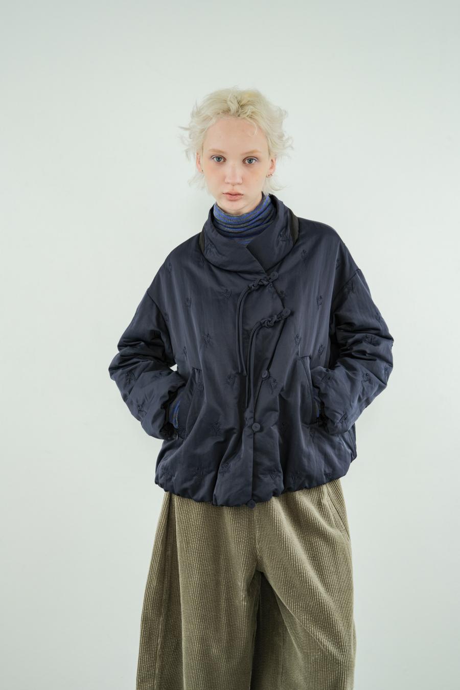 Tube Knot Embroidered Reversible Jacket
