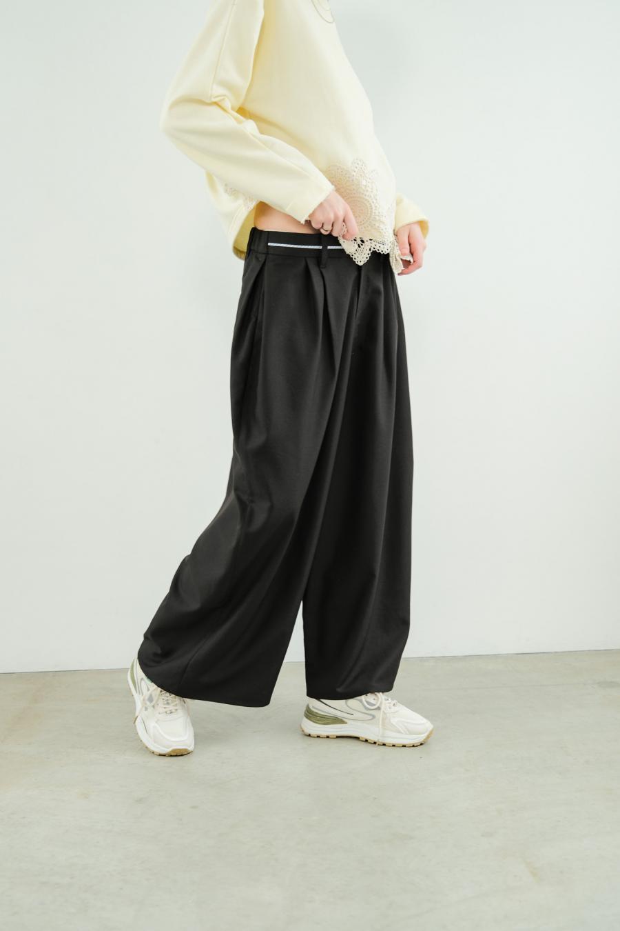Double-Tuck Trousers