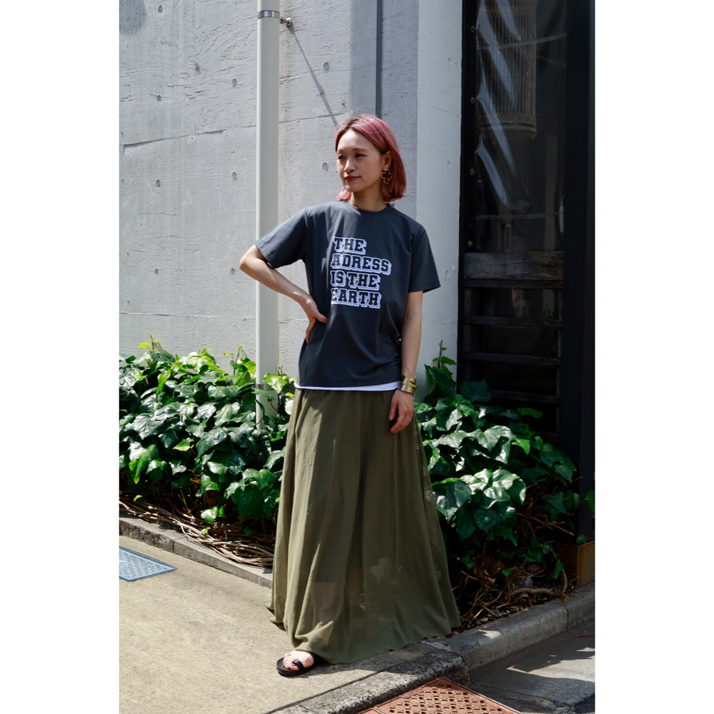 レイヤード風ロゴTシャツ｜【通勤にもOK】きちんと見えて時短！