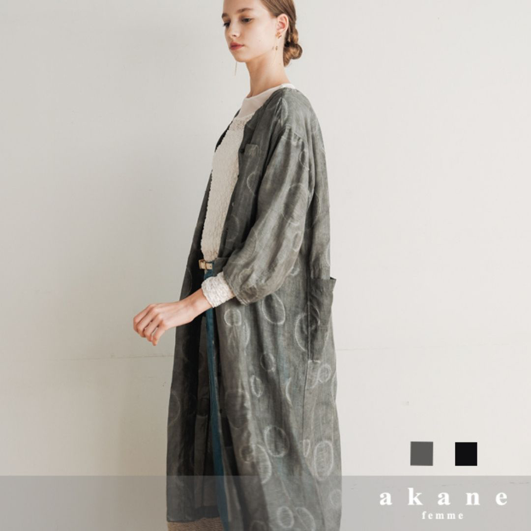 今から春まで活躍する、おすすめワンピース3選

【光沢と立体感が映える、大人モードなドットジャガードワンピース】