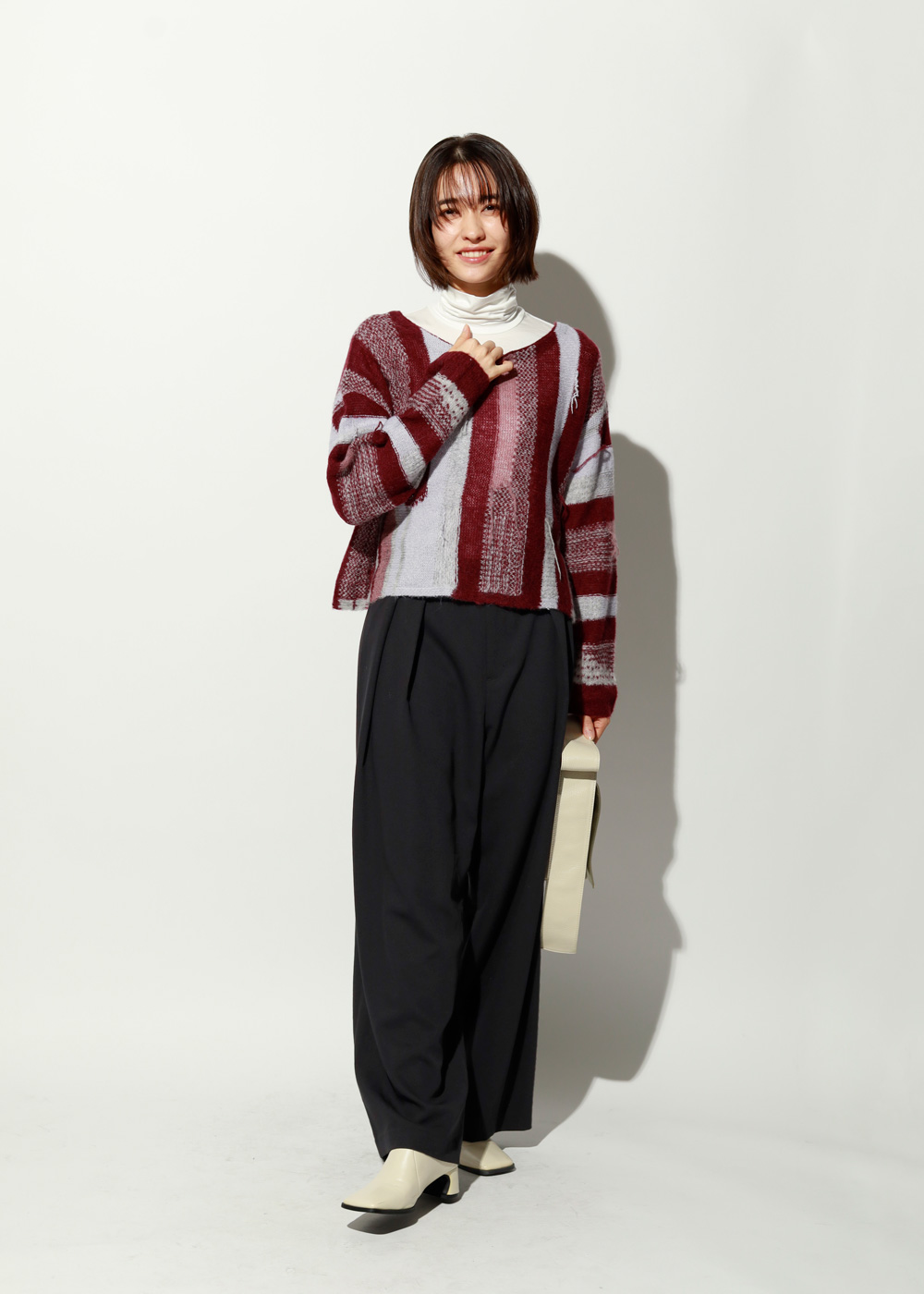 新生活オーナーオーダーページ デザインタックストレートパンツ｜ メゾンドアムウ公式オンラインストア