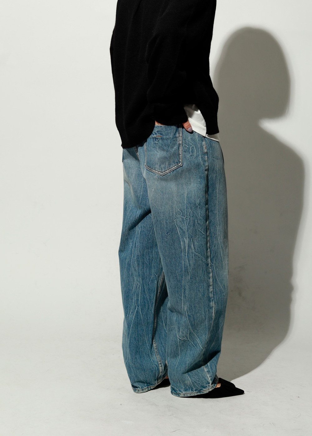 リメイクタックデニムパンツ｜ メゾンドアムウ公式オンラインストア