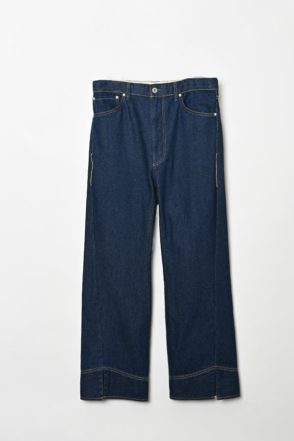Semi-Flare Jeans