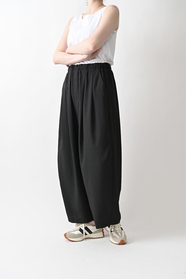 Side Tuck Trousers