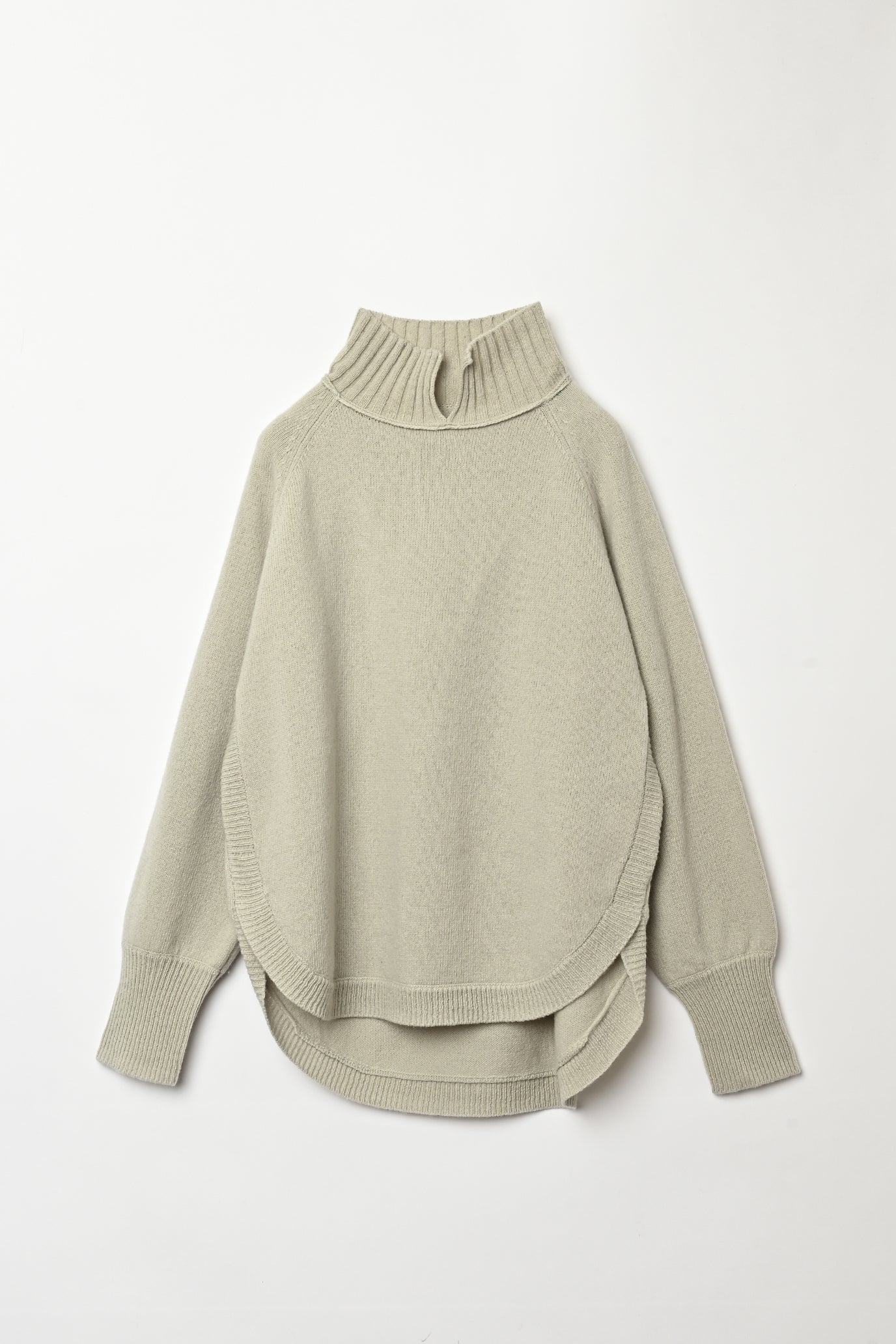 100% Wool Round Hem Pullover
