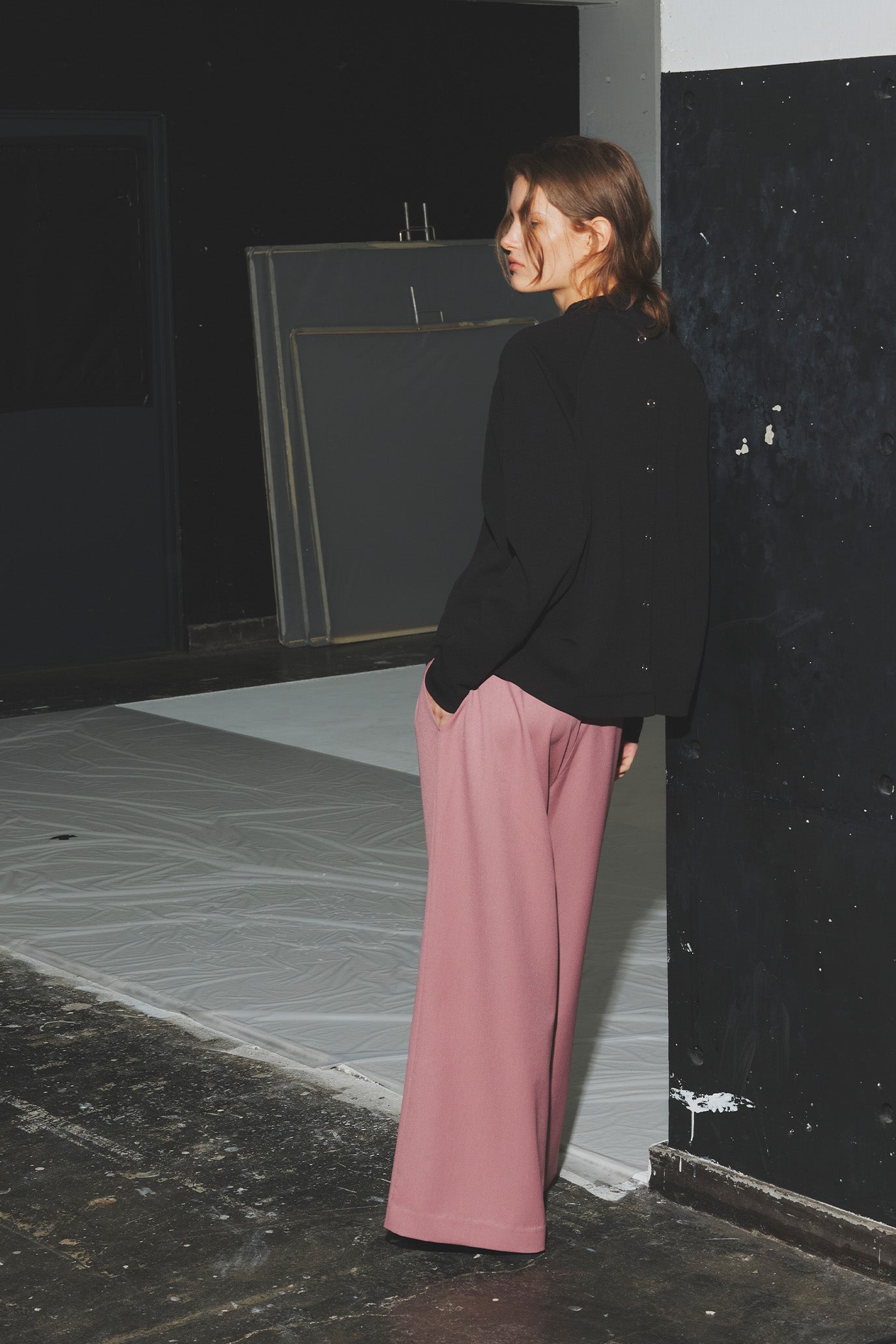 Henley Neck Round Hem Pullover