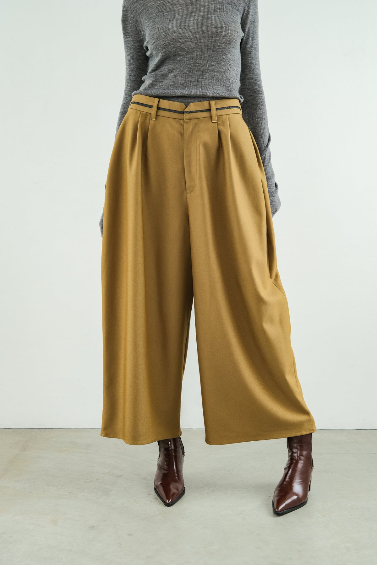 Double-Tuck Trousers