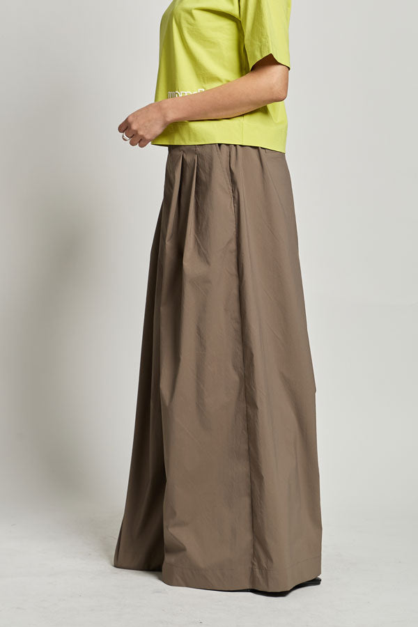 Double-Tuck Baggy Pants