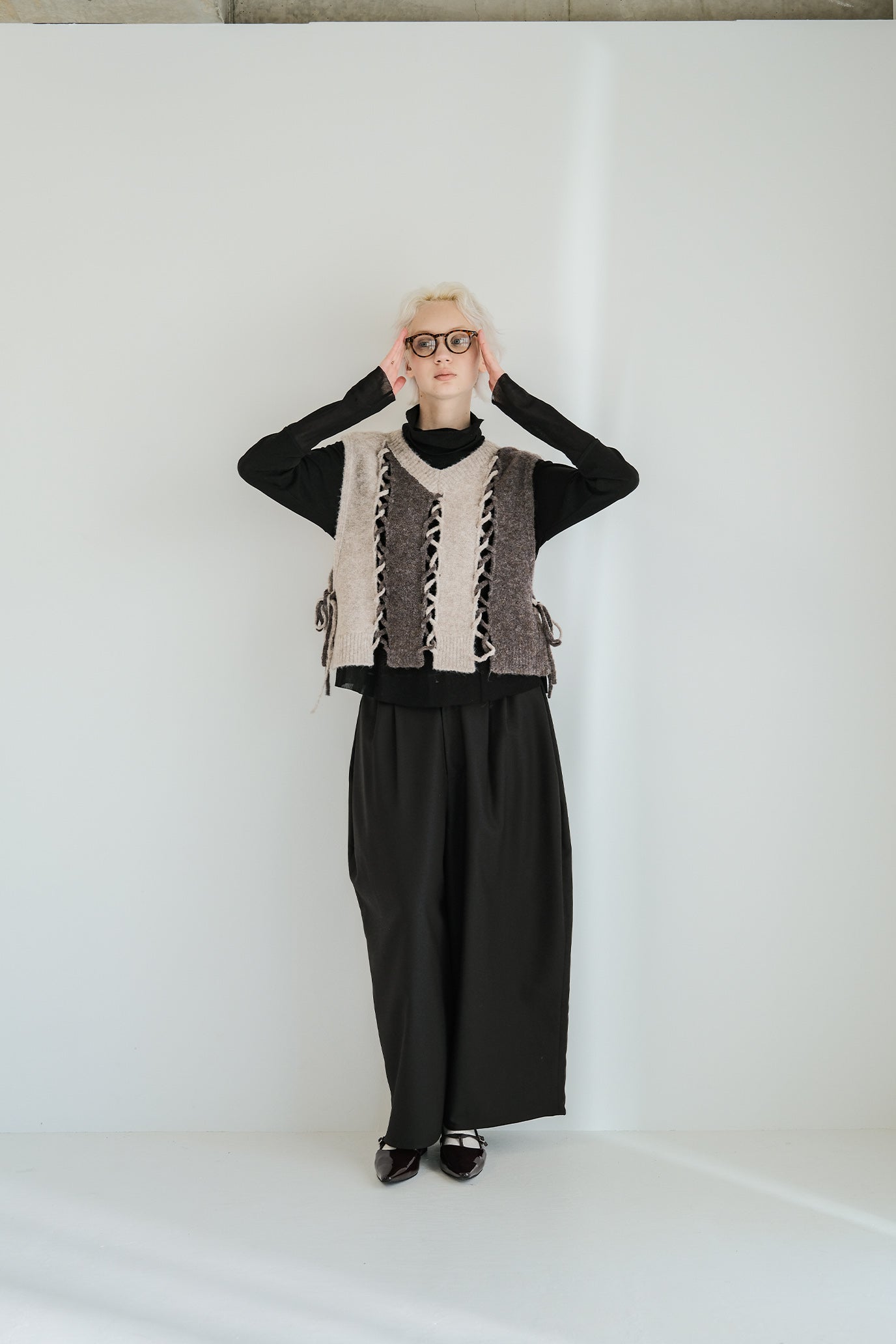 2-Way Stripe Slash Vest