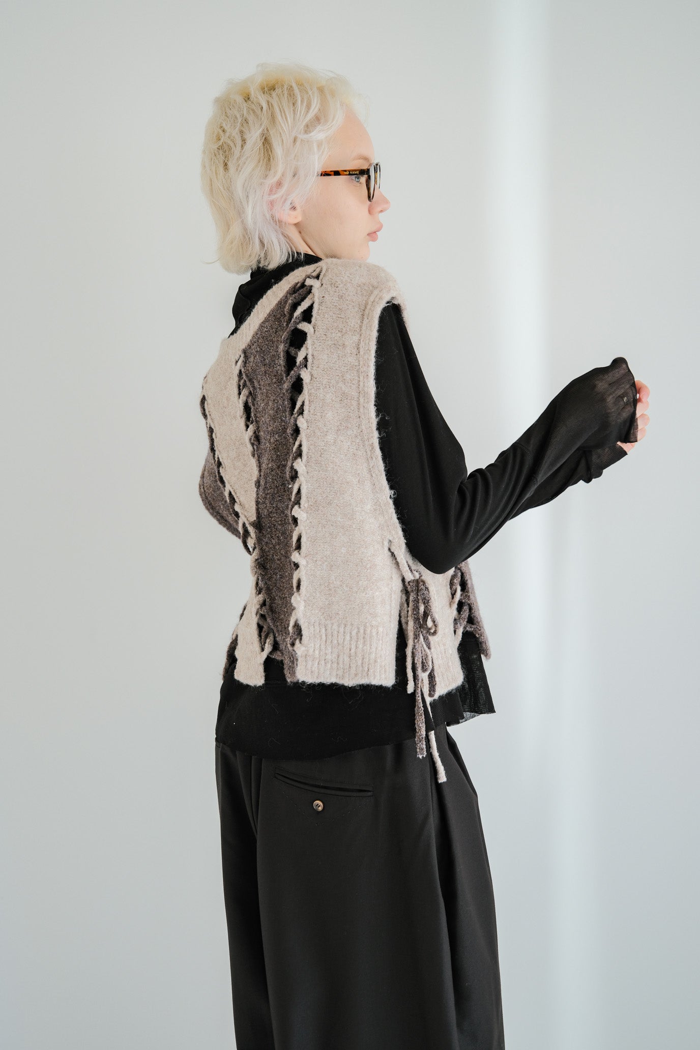 2-Way Stripe Slash Vest