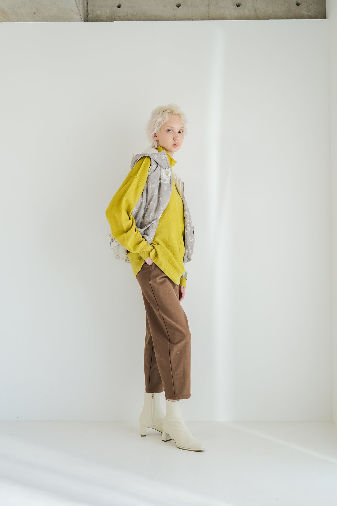 Compressed High Neck Pullover