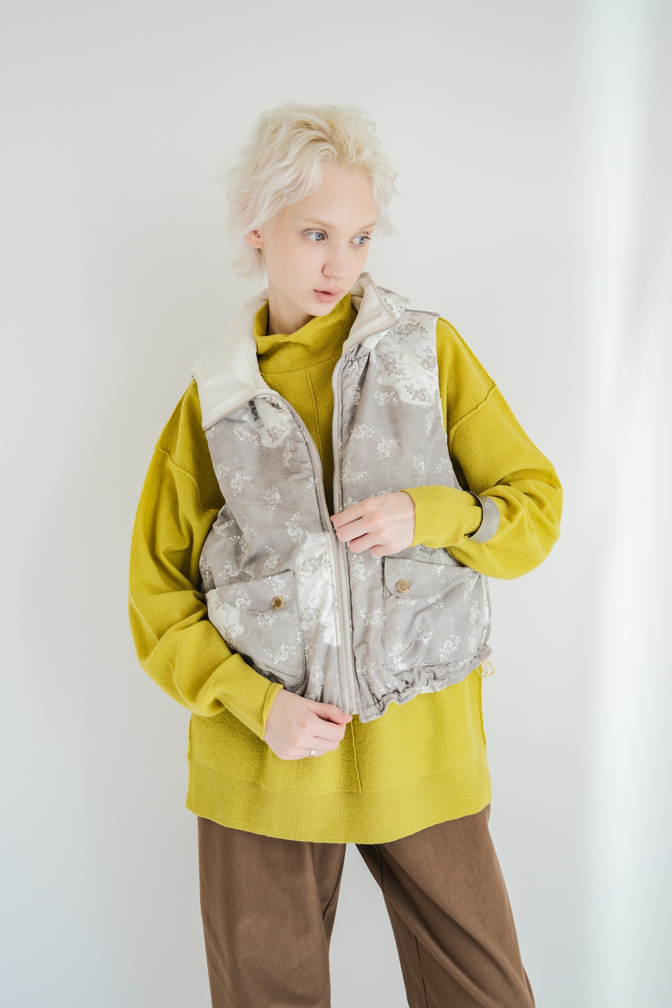 Compressed High Neck Pullover