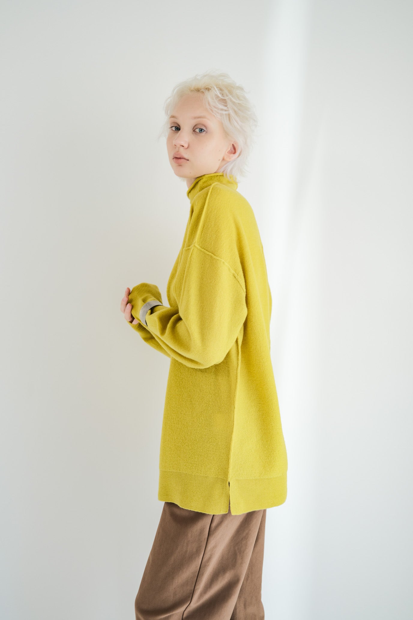 Compressed High Neck Pullover