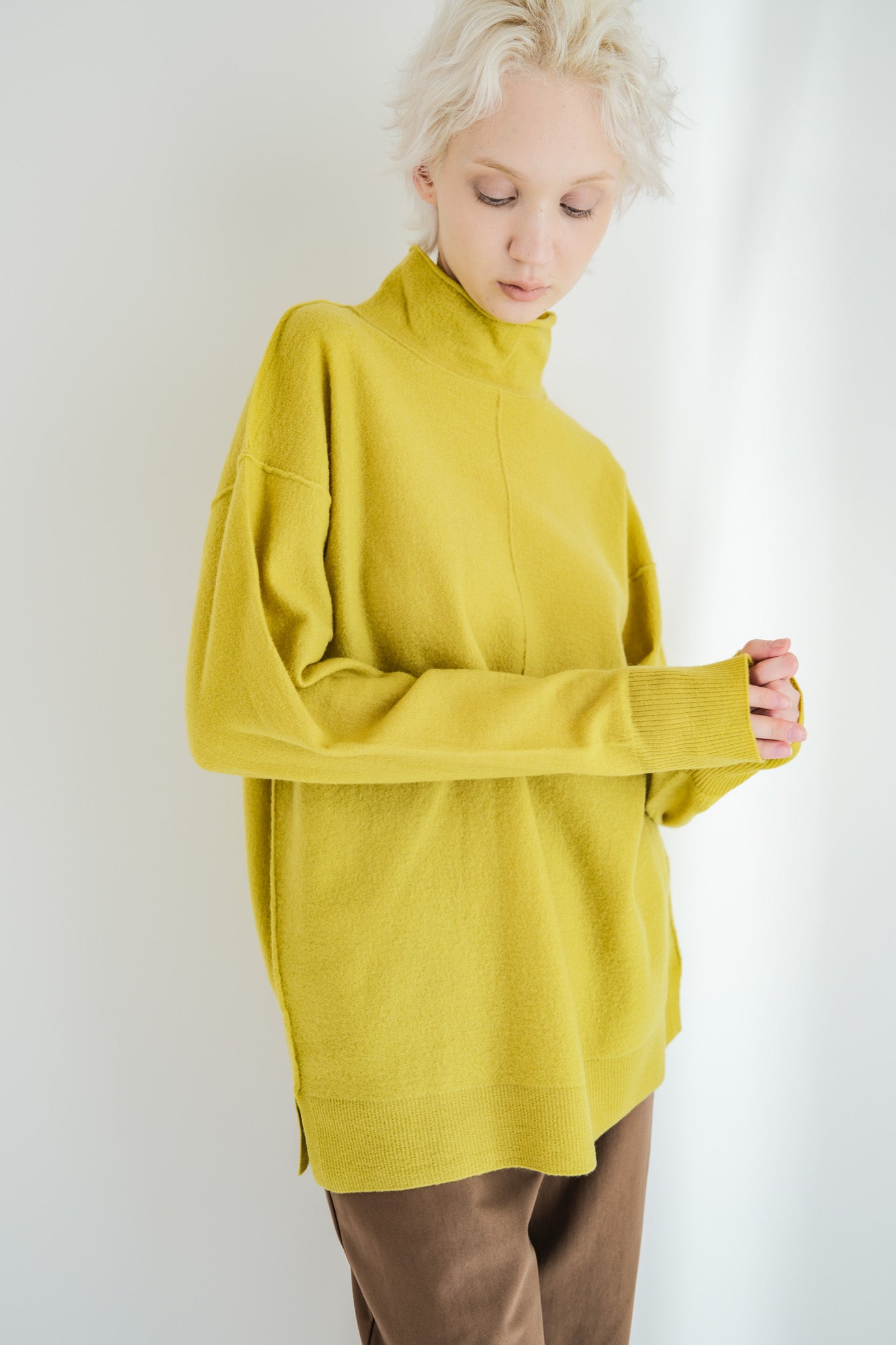 Compressed High Neck Pullover
