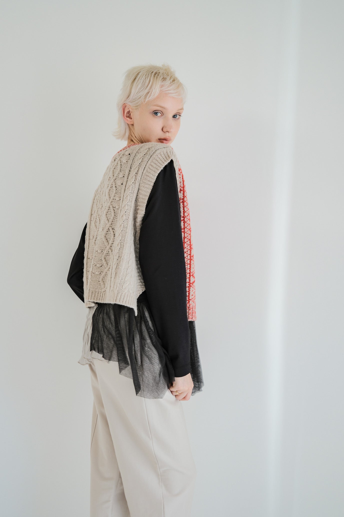 Tulle & Washed Peplum Pullover