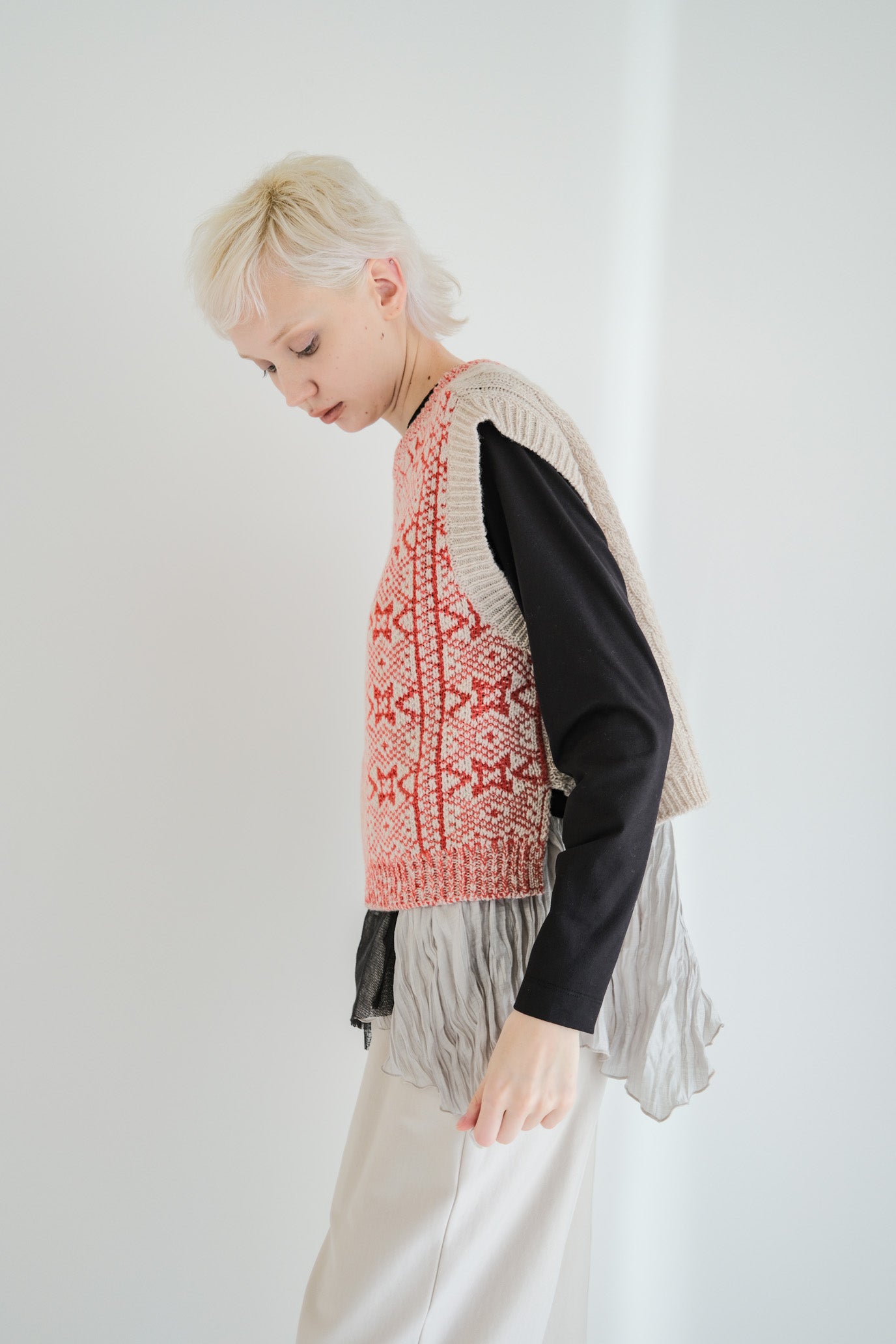 Tulle & Washed Peplum Pullover