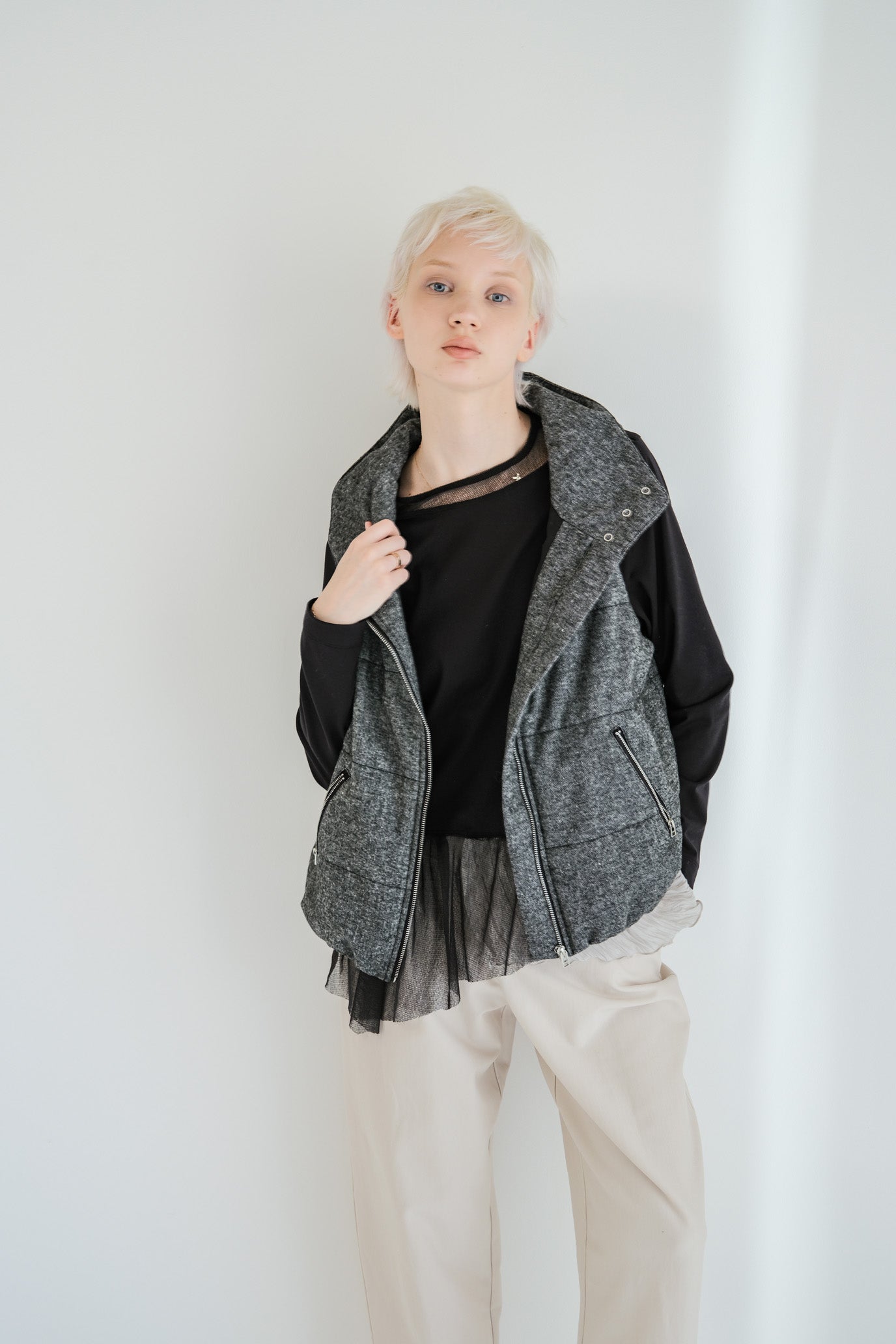Tulle & Washed Peplum Pullover