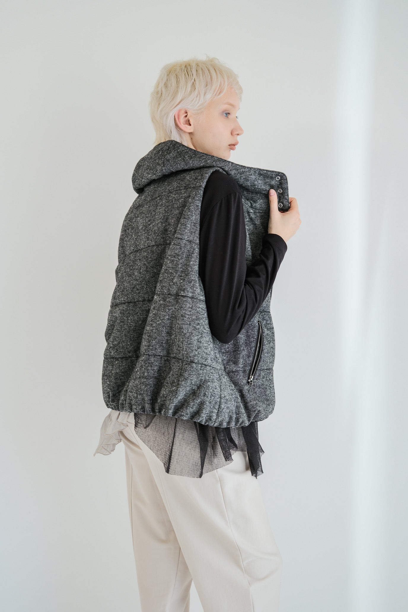 Tulle & Washed Peplum Pullover