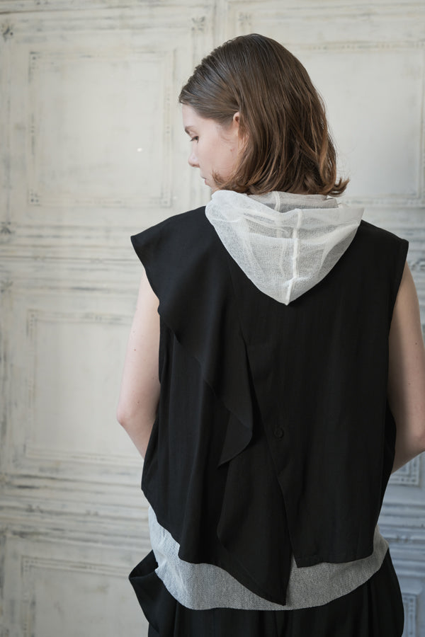 Mesh Hood Pullover