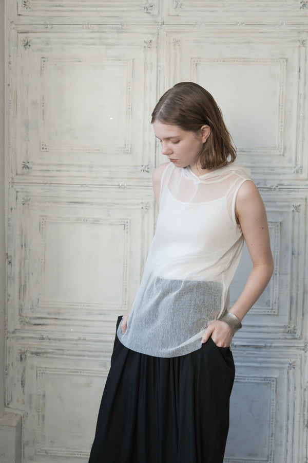 Mesh Hood Pullover