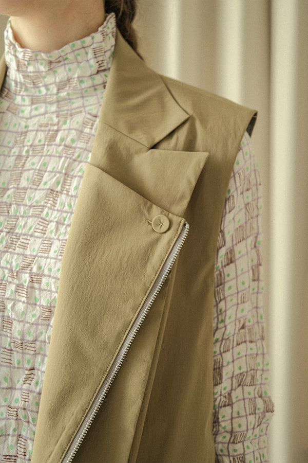 Double Lapel Vest