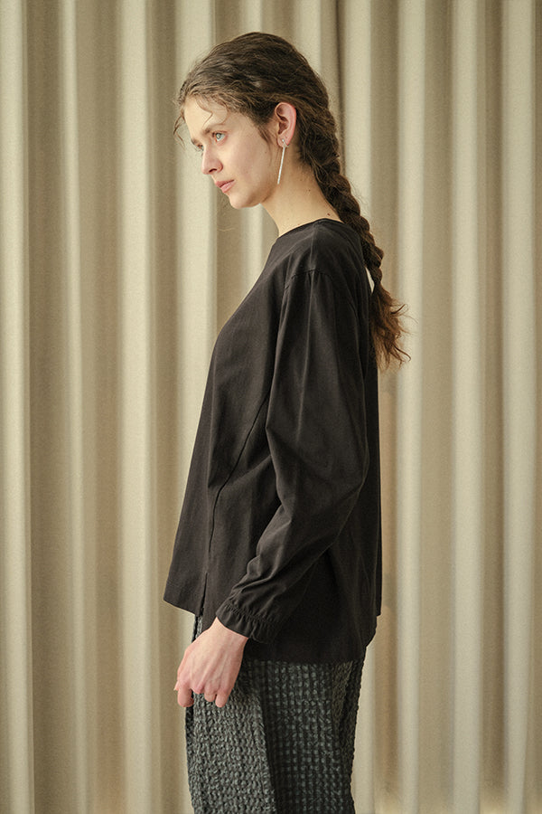 No. Gather Sleeve Pullover