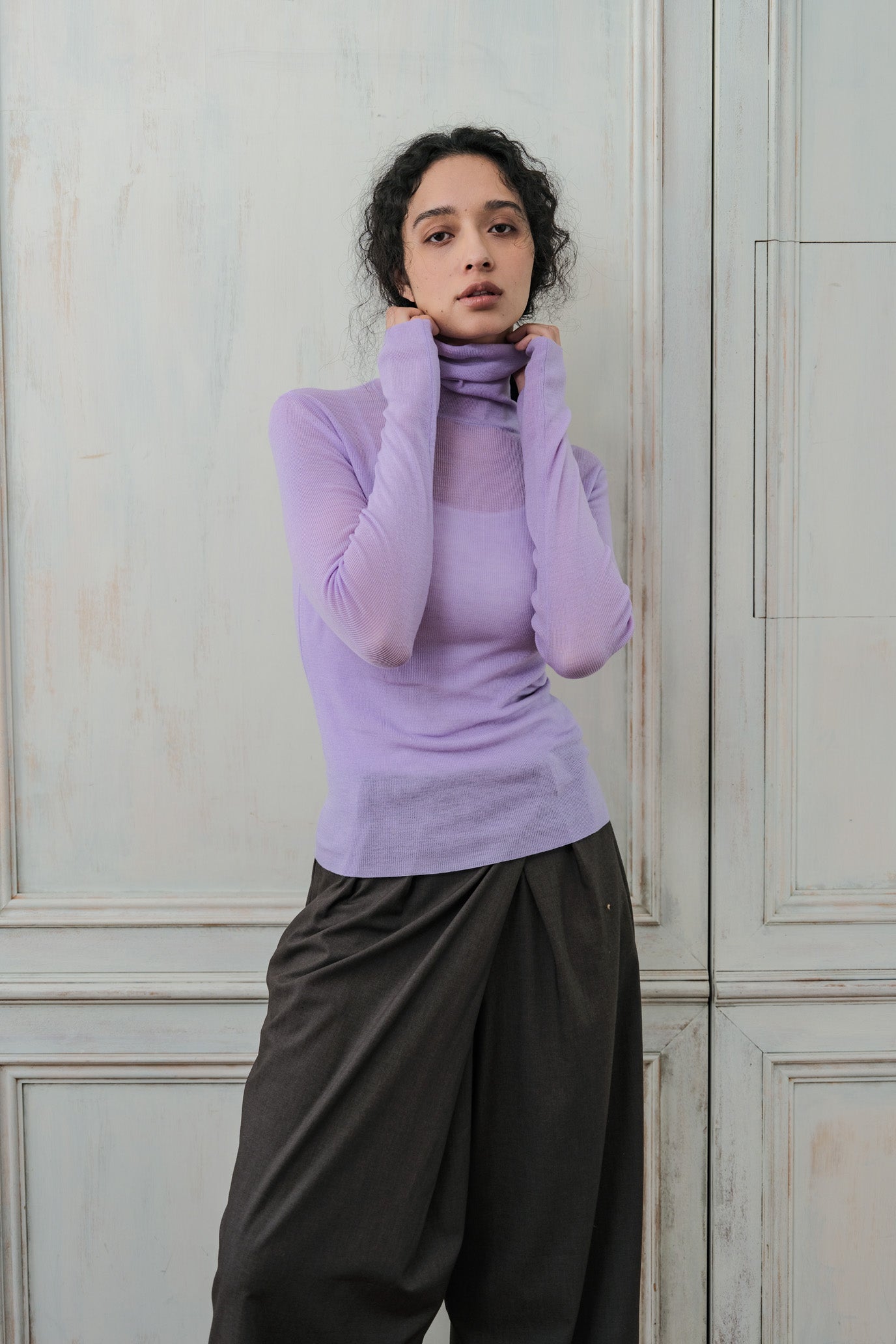 MOCOCHI Rib Turtleneck Pullover