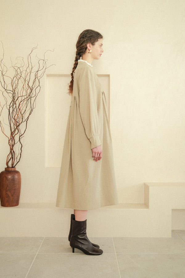 2-Way Detachable Collar Dress