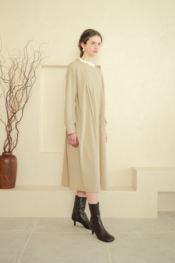 2-Way Detachable Collar Dress