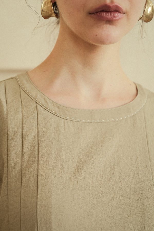 2-Way Detachable Collar Dress