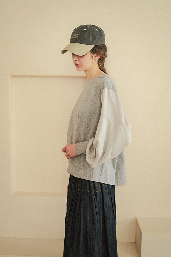 Curve Line T-Shirt