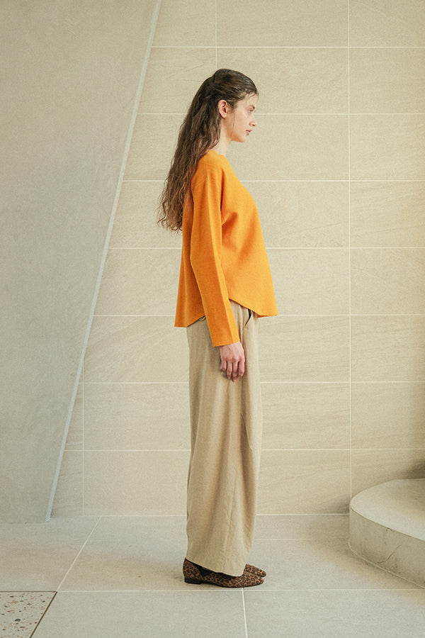 Side Tuck Trousers
