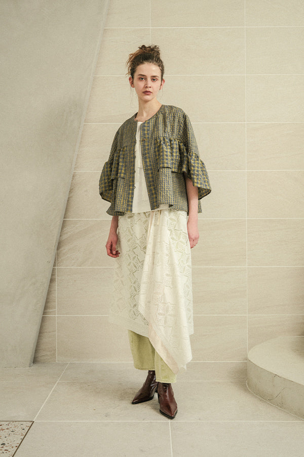 Voluminous Check Frill Blouse