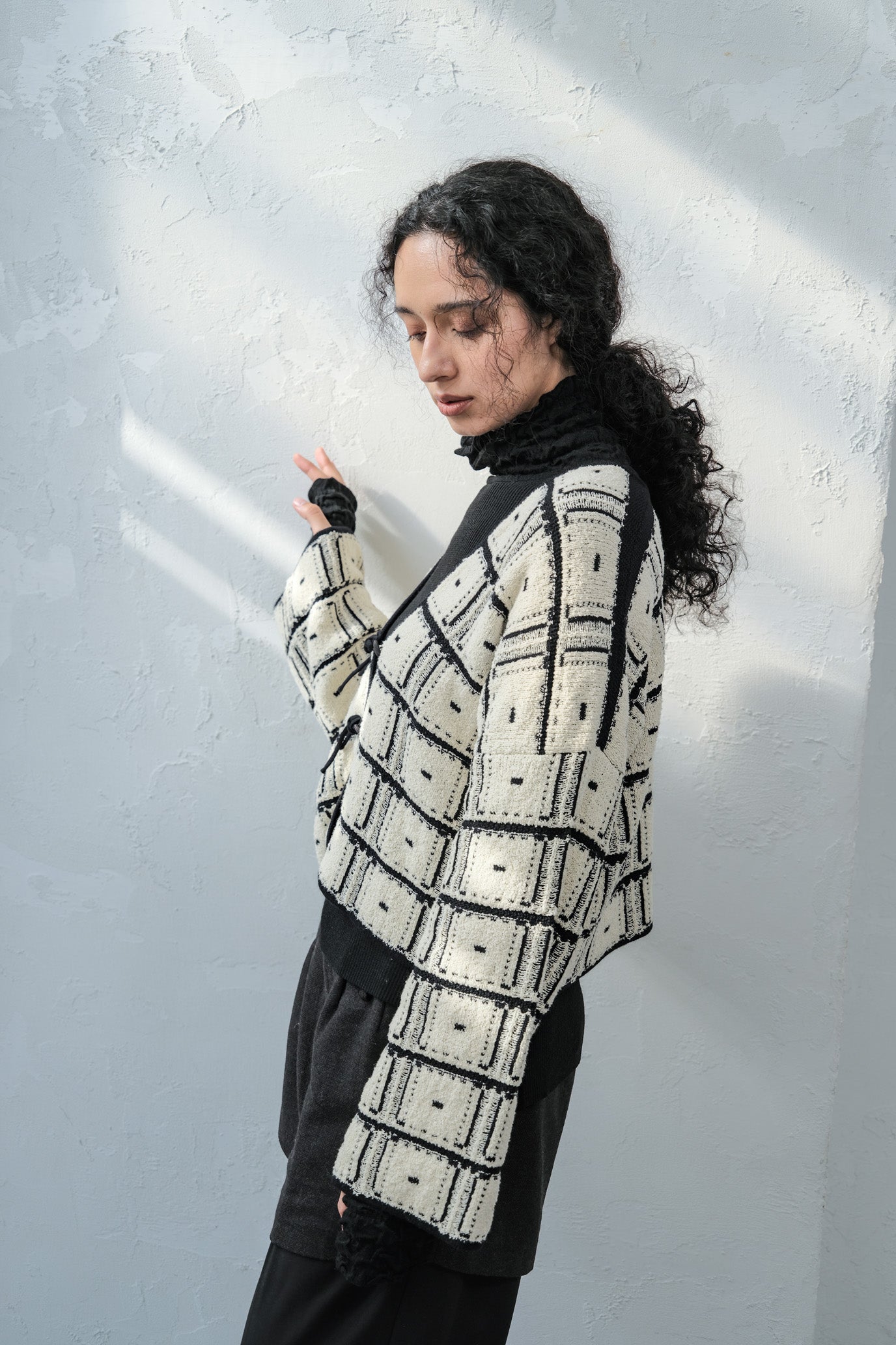 Reversible Geometric Drop Cardigan