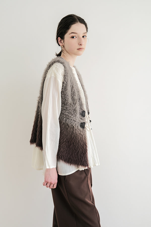 Space-Dyed Feather Flare Vest