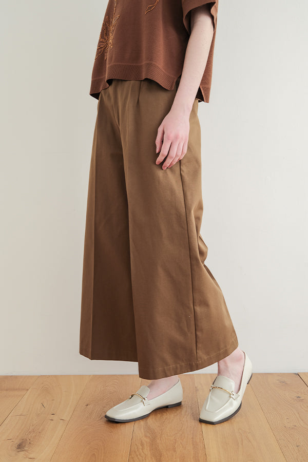 Wide-Leg Trousers