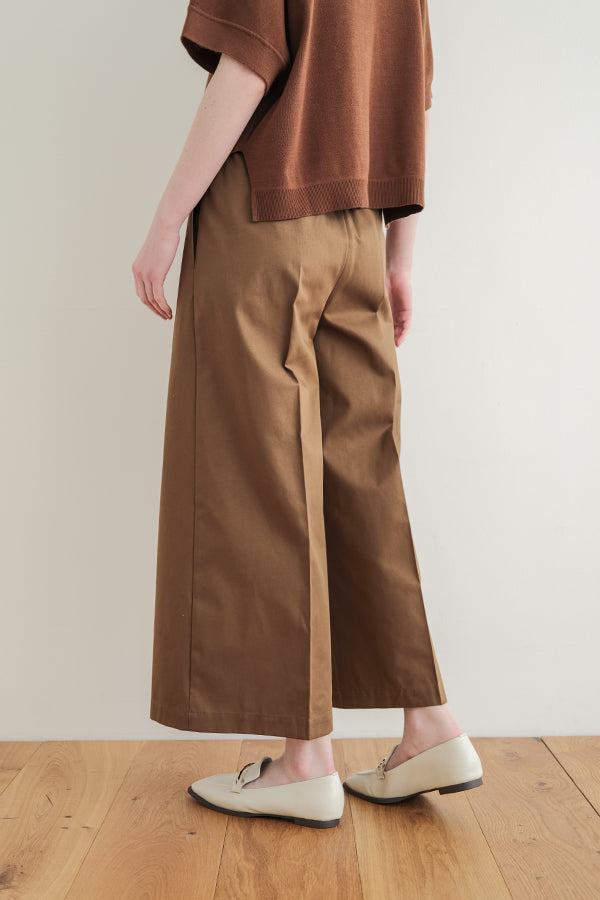 Wide-Leg Trousers