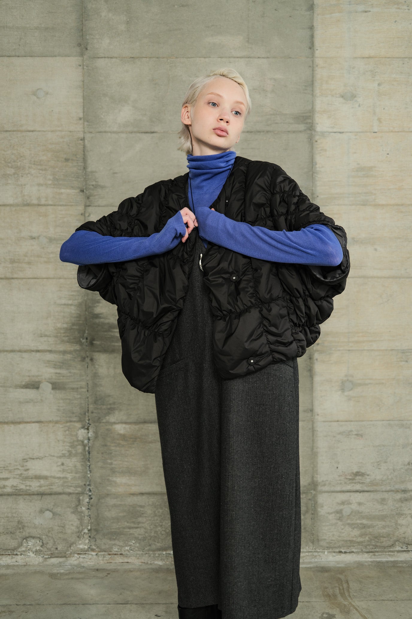 MOCOCHI Rib Turtleneck Pullover