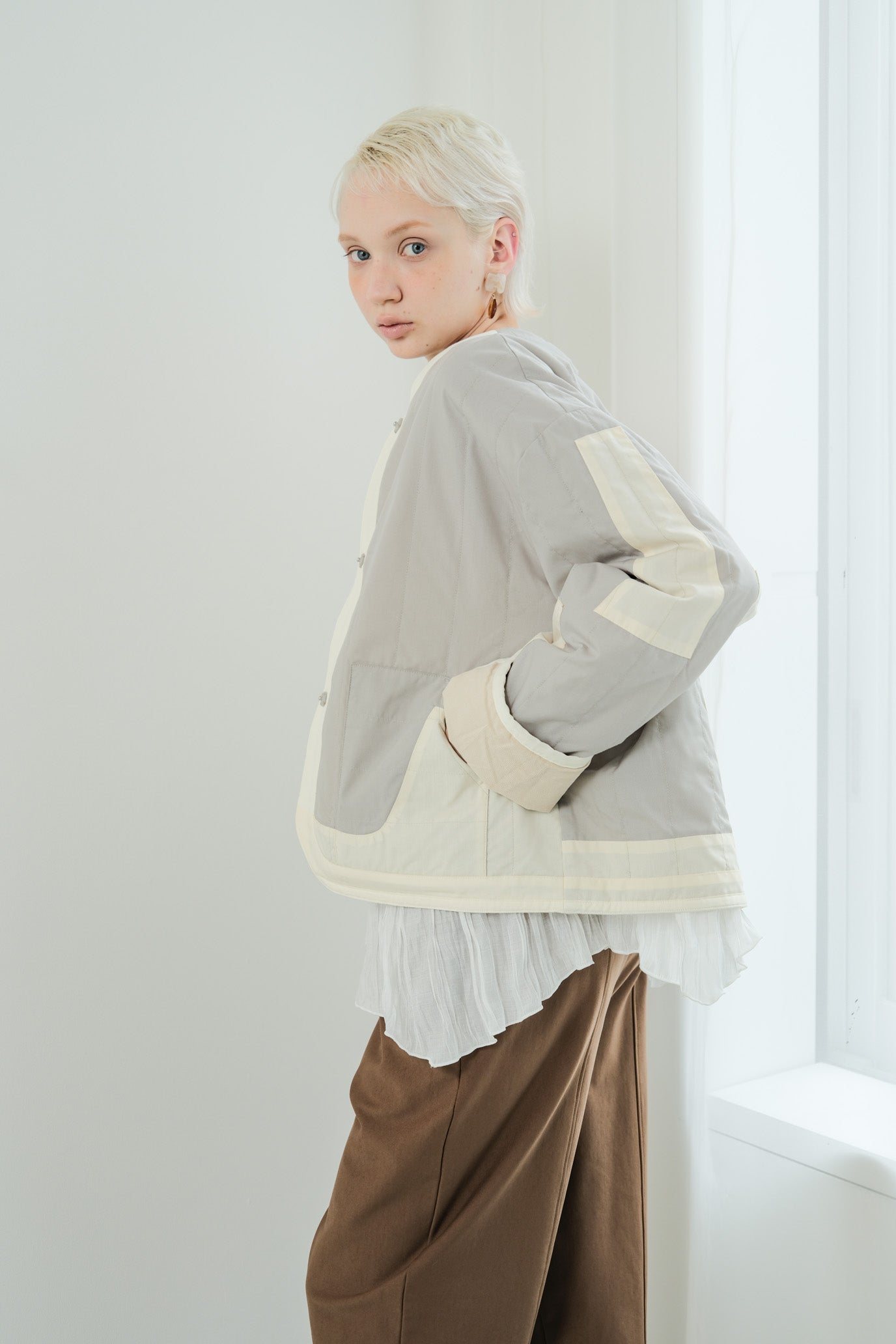 Tulle & Washed Peplum Pullover