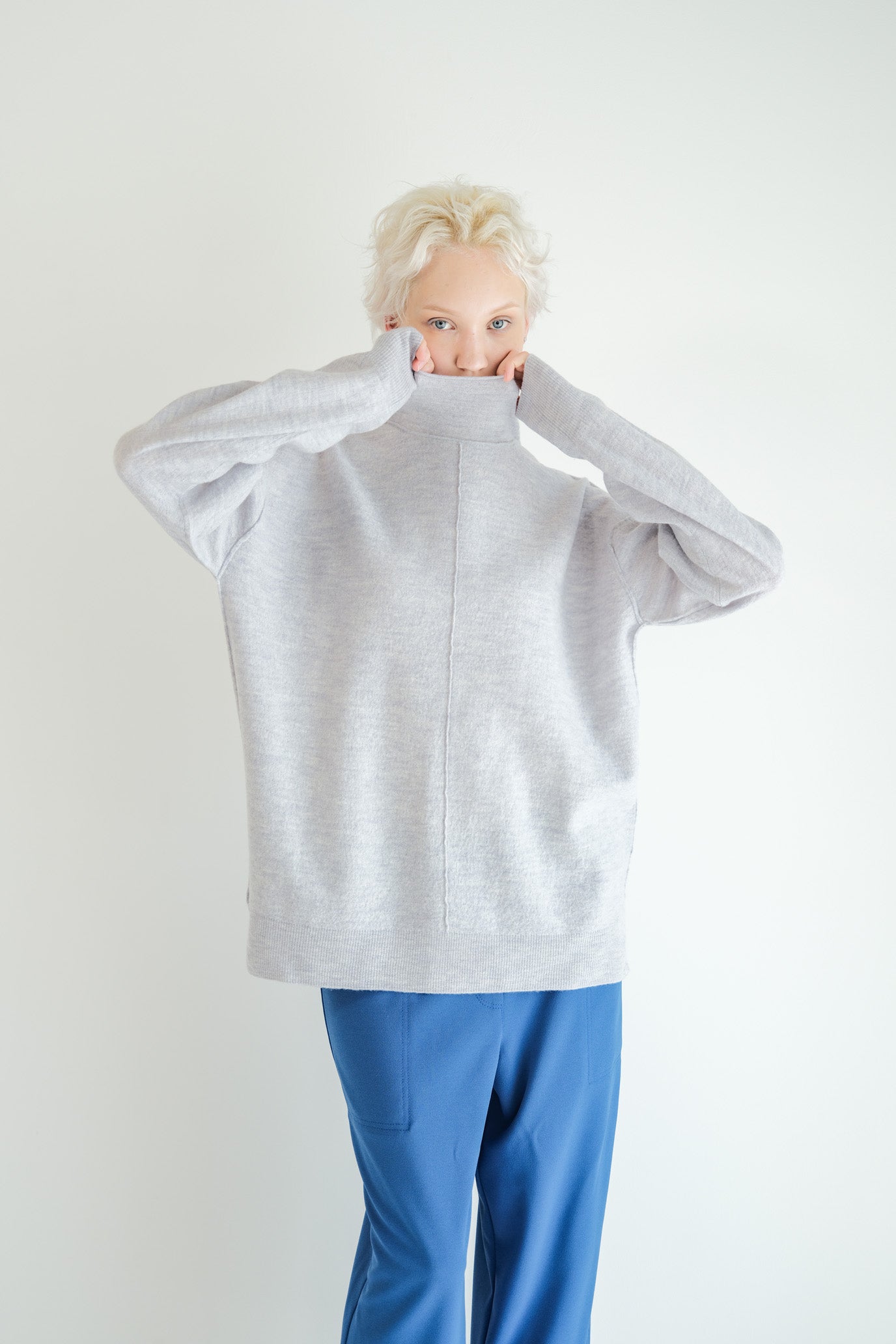 Compressed High Neck Pullover