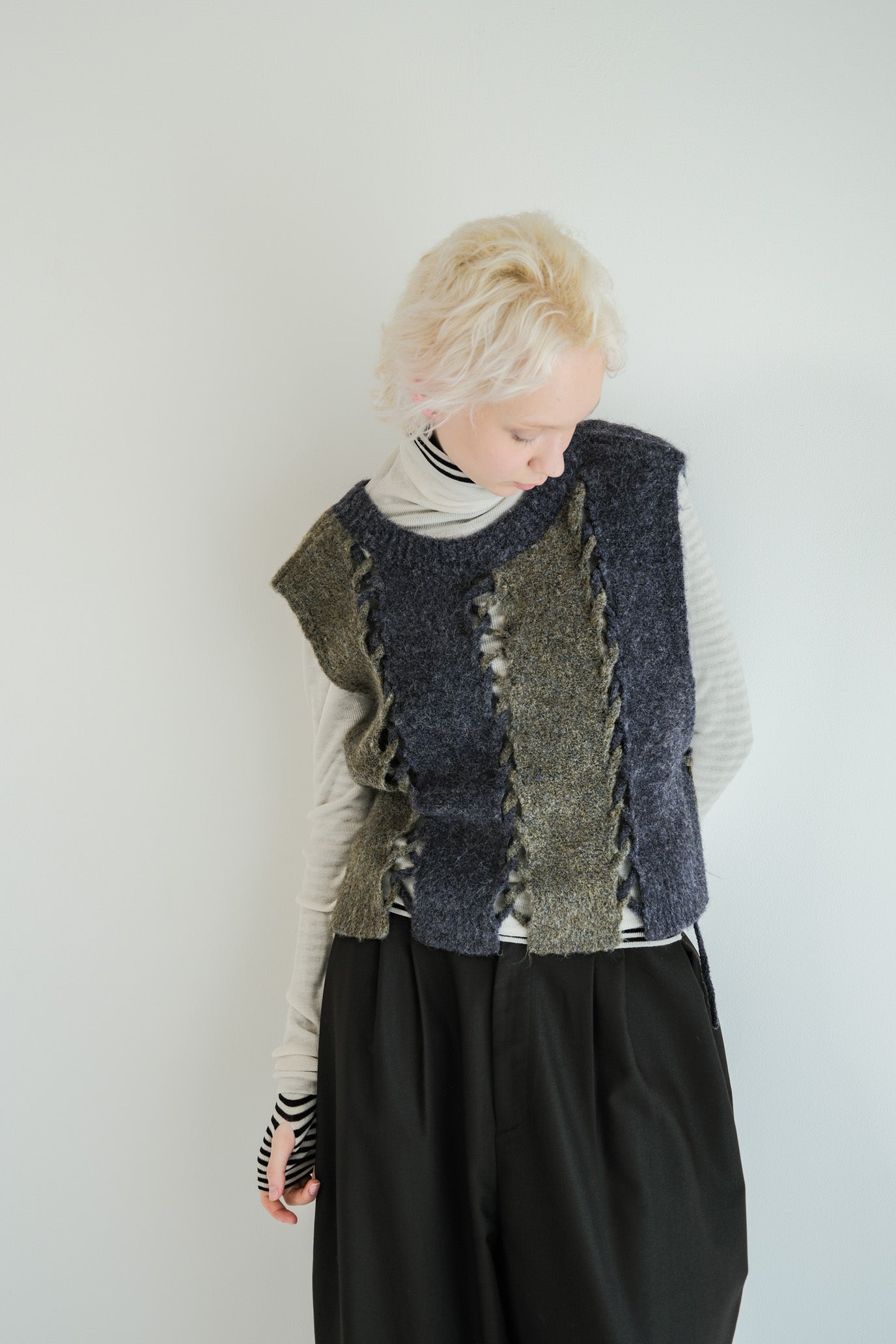 2-Way Stripe Slash Vest