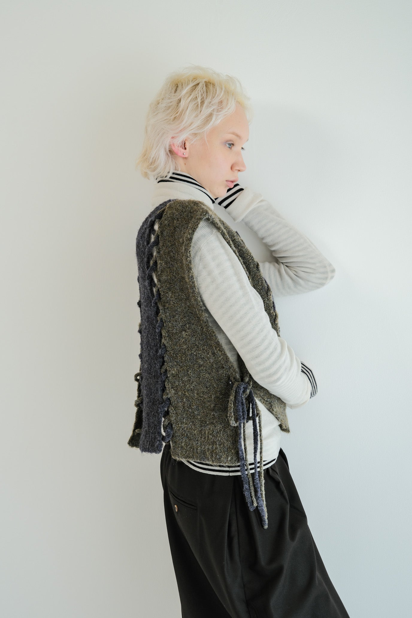 2-Way Stripe Slash Vest