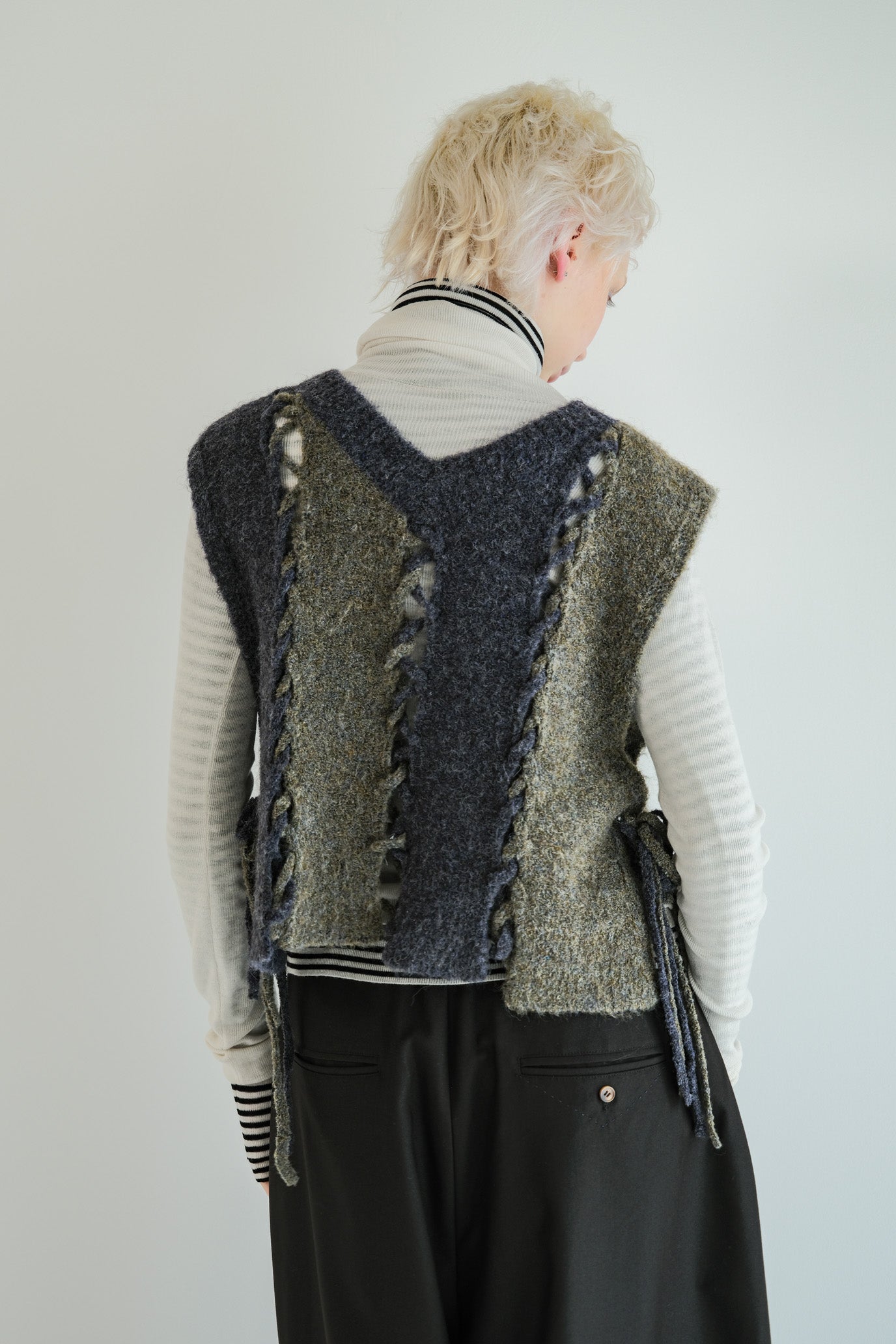 2-Way Stripe Slash Vest