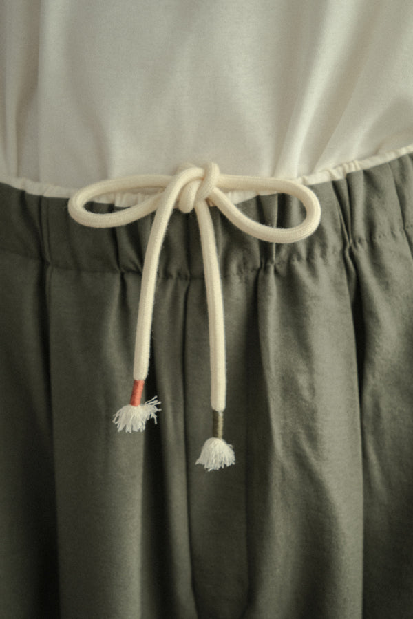 Side Tuck Trousers