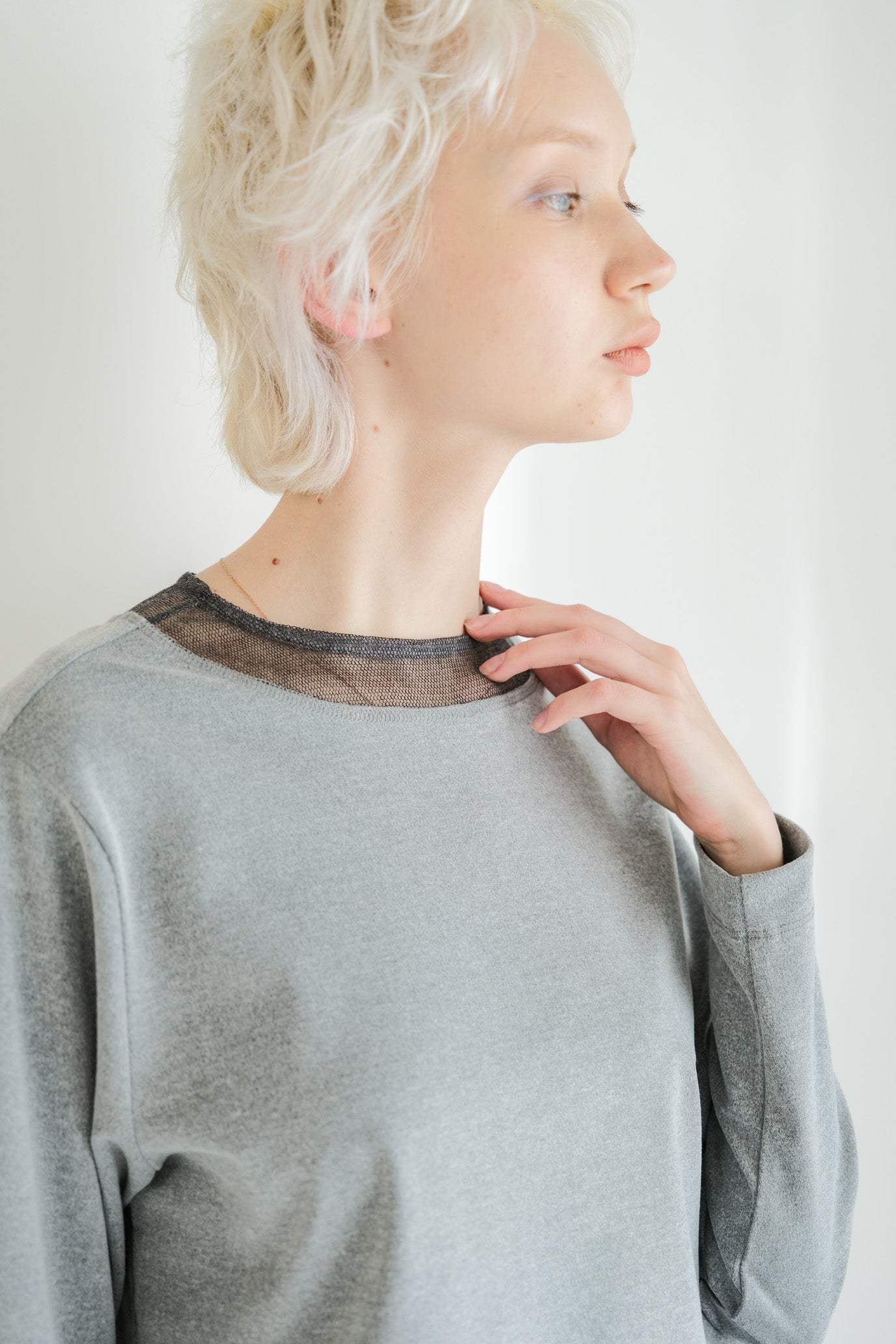 Tulle & Washed Peplum Pullover