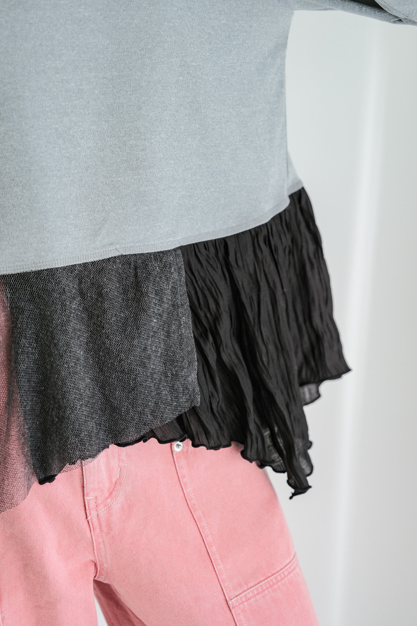 Tulle & Washed Peplum Pullover