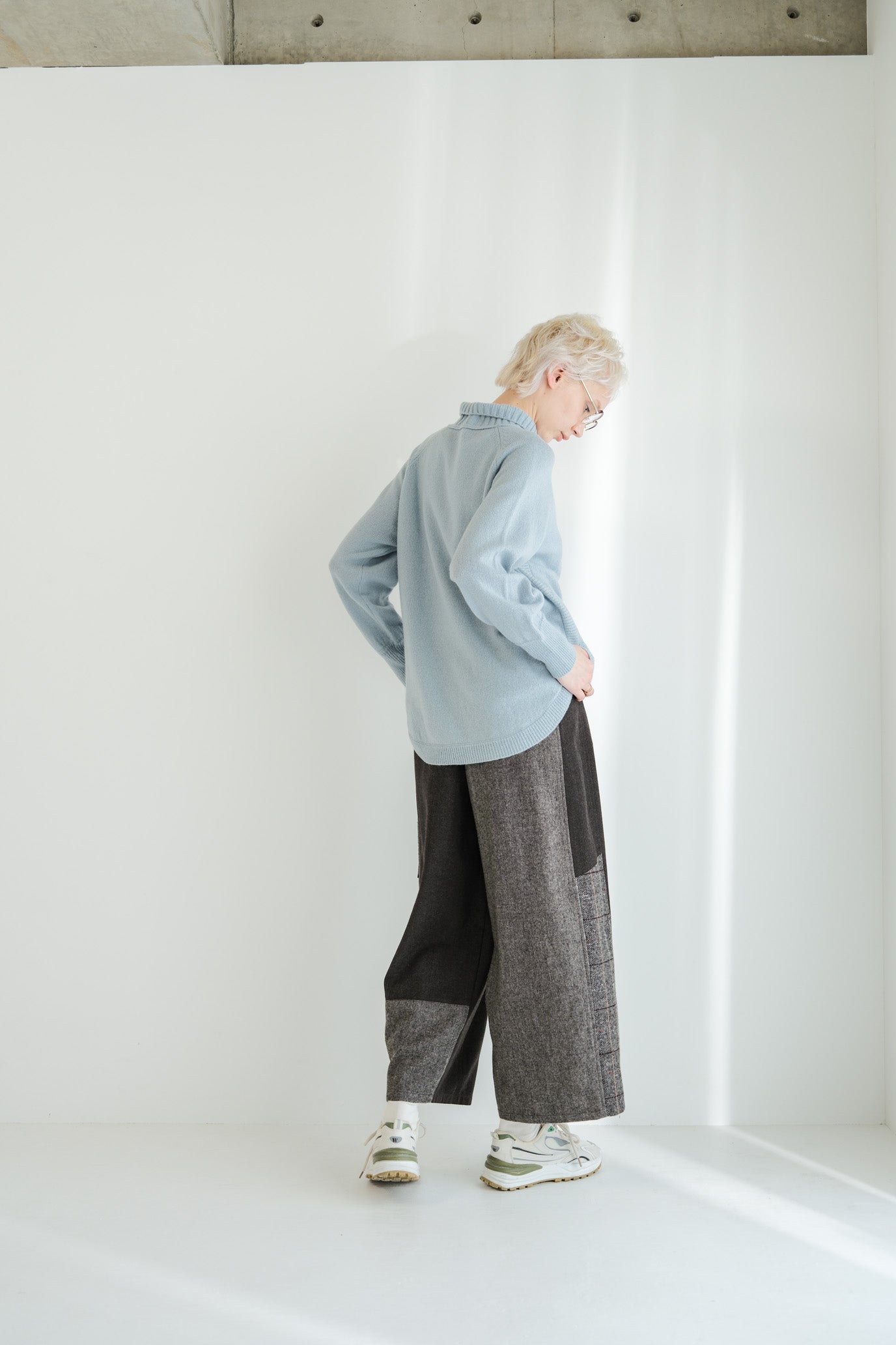 100% Wool Round Hem Pullover