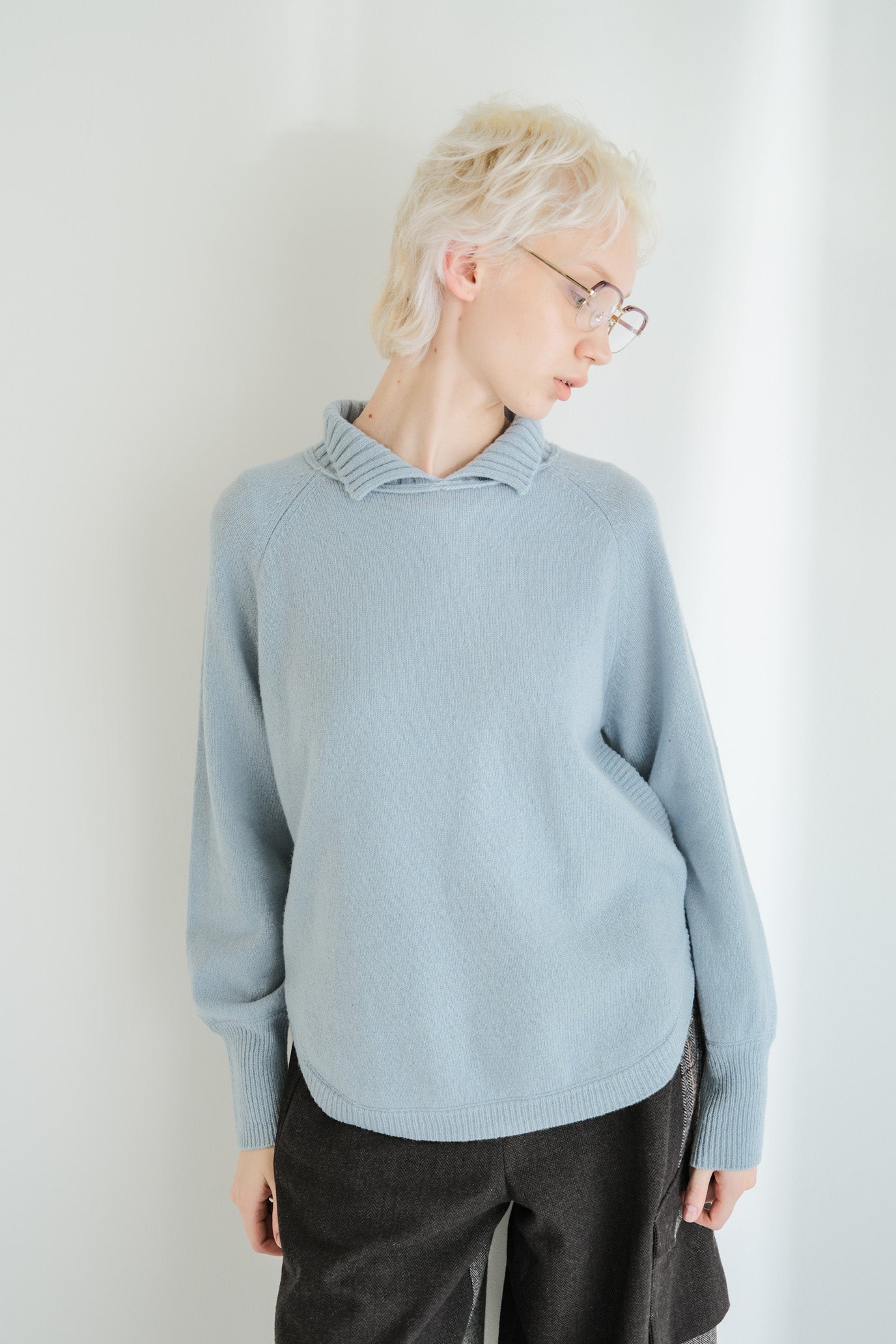 100% Wool Round Hem Pullover