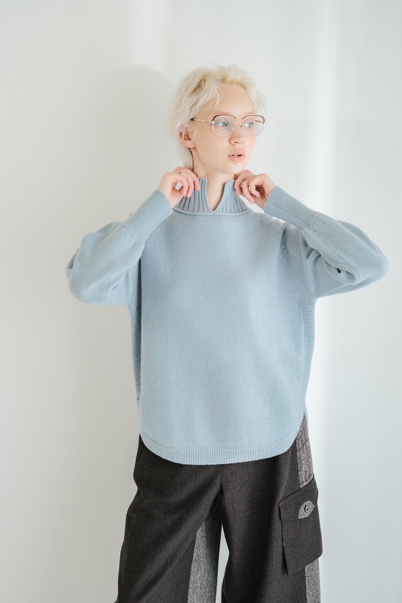 100% Wool Round Hem Pullover
